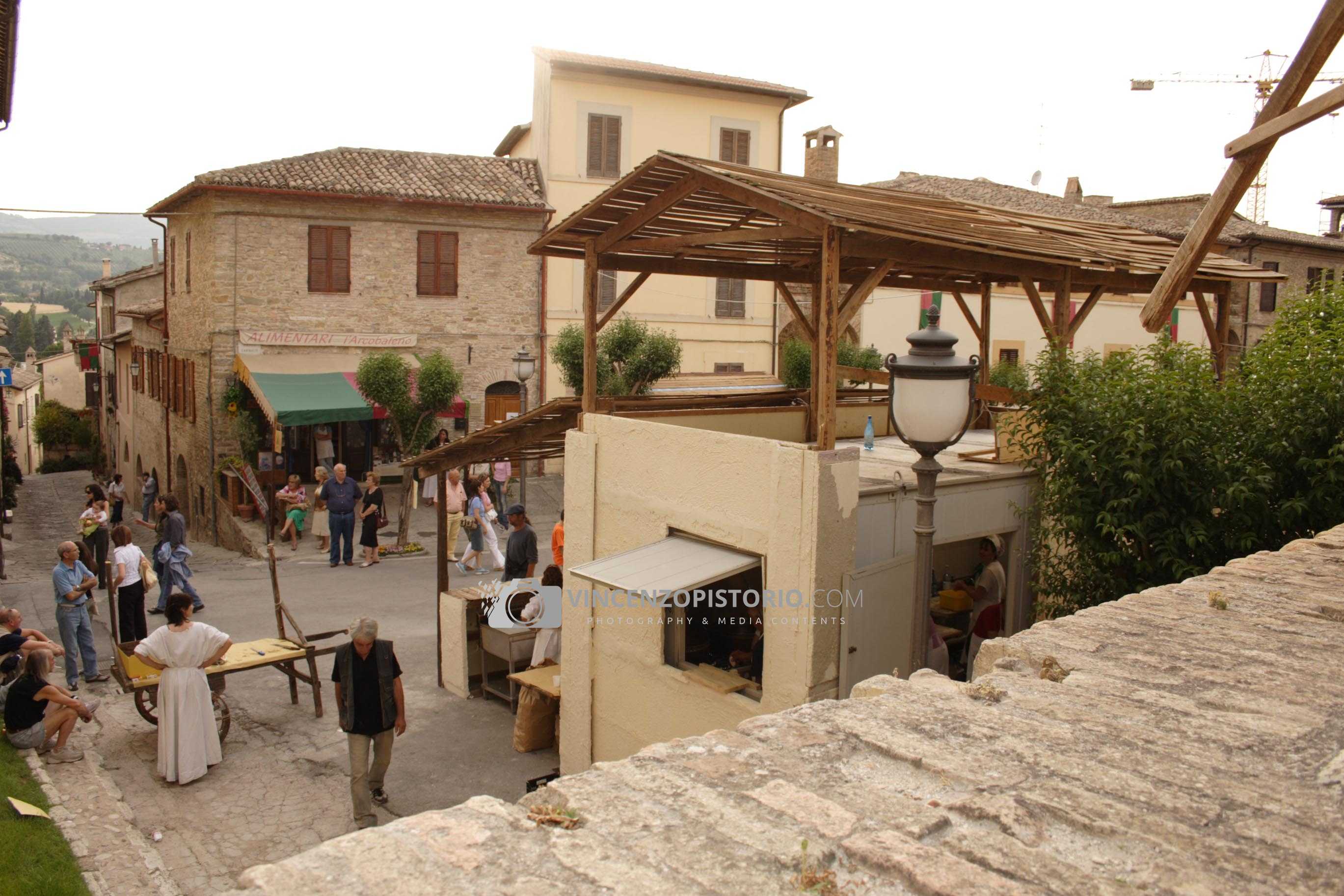 Food stands at Bevagna